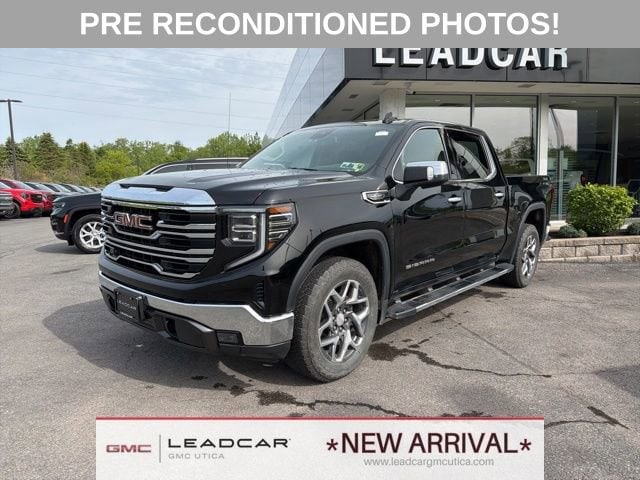 2023 GMC Sierra 4WD Crew Cab Short Box SLT's photo
