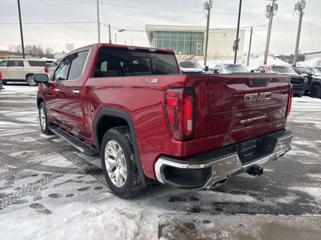 Used 2021 GMC Sierra 1500 SLT Truck