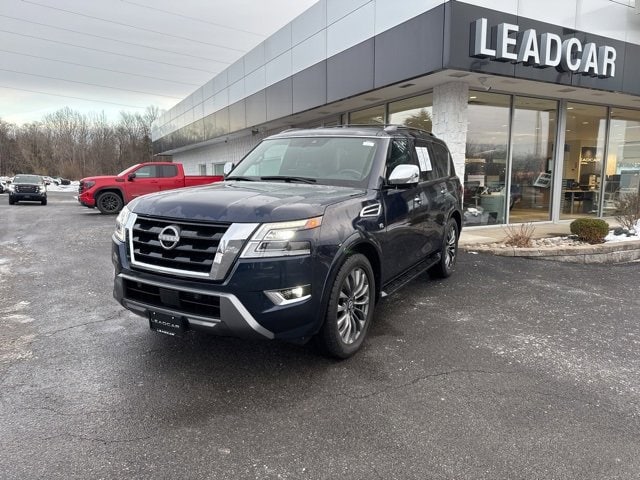 2022 Nissan Armada Platinum's photo