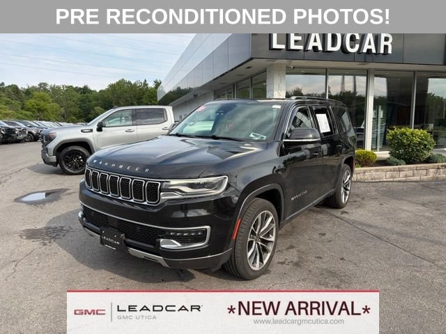 2022 Jeep Wagoneer Series III 4WD's photo