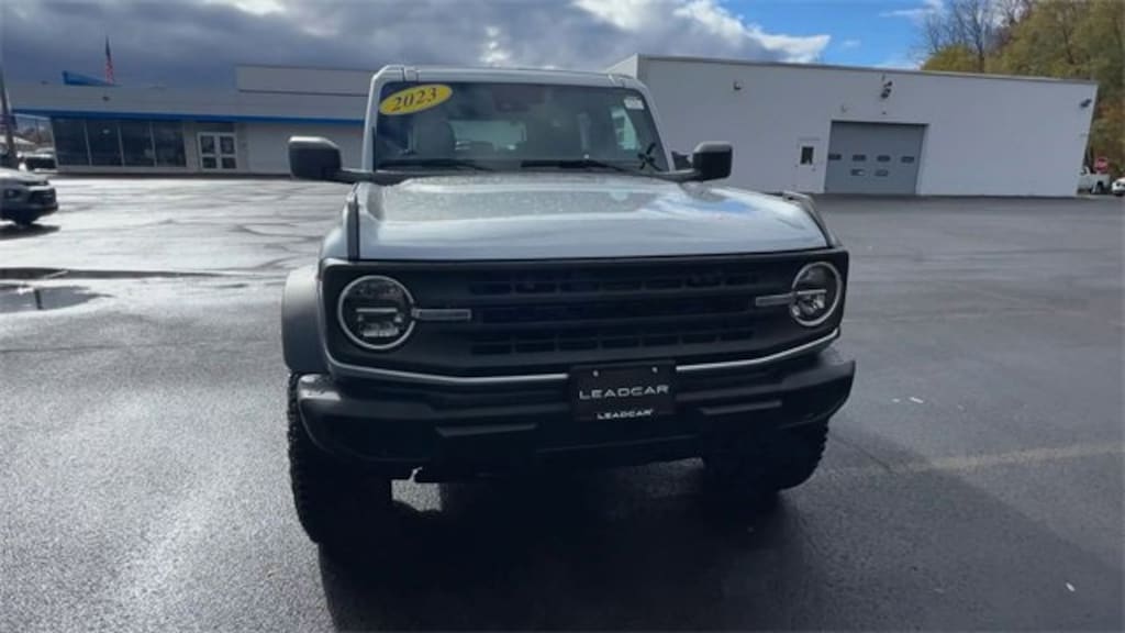 Used 2023 Ford Bronco Base SUV