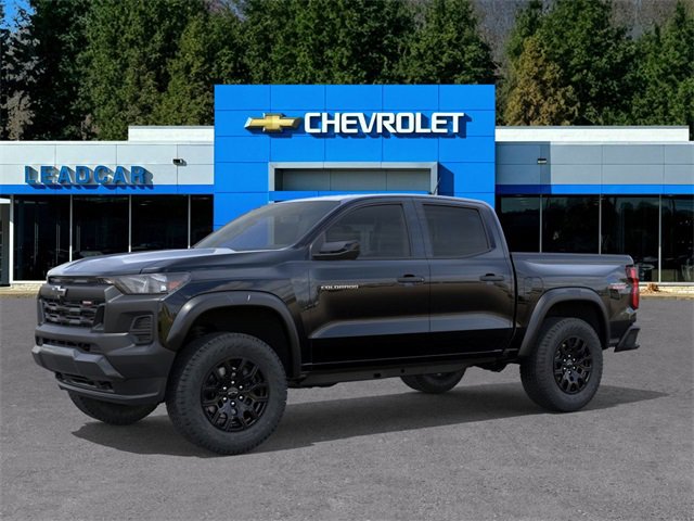 2026 Chevrolet Colorado Trail Boss photo 2