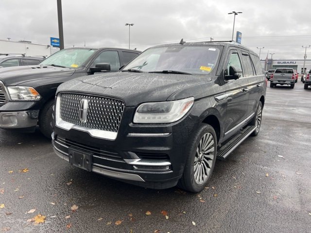 2019 Lincoln Navigator Reserve's photo