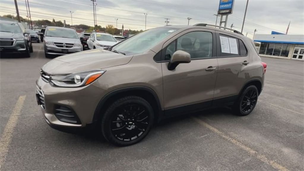 Used 2022 Chevrolet Trax LT SUV