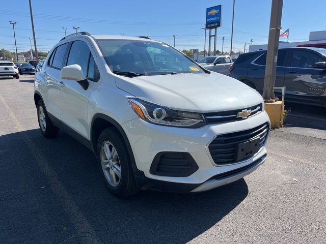 2022 Chevrolet Trax LT photo 3