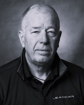 Staff member Jim Shamis from e7804b078090