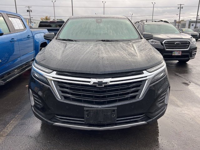 2022 Chevrolet Equinox LT photo 2