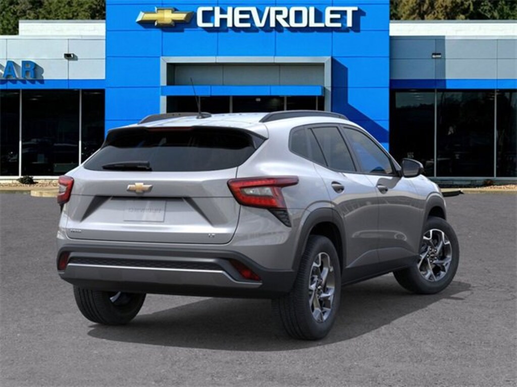 New 2025 Chevrolet Trax LT SUV