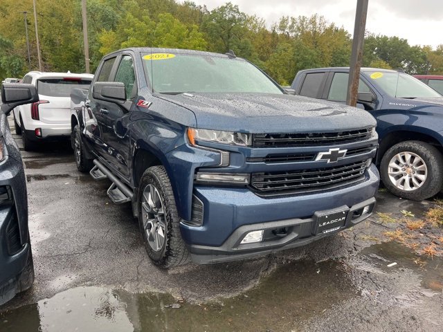 2021 Chevrolet Silverado 1500 RST photo 3