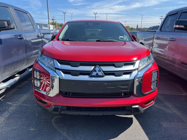 2022 Mitsubishi Outlander Sport SE photo 2
