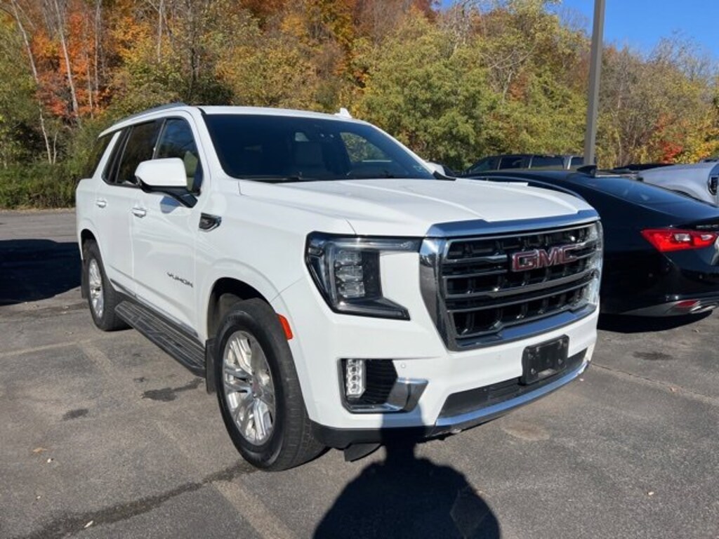 Used 2023 GMC Yukon SLT SUV