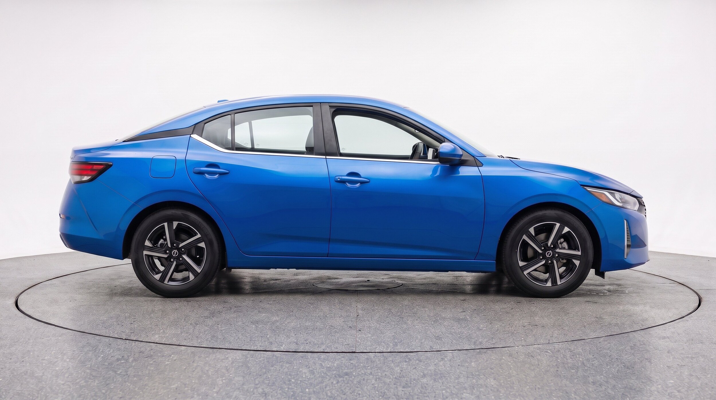 Thumbnail: 2025 Nissan Sentra - 11