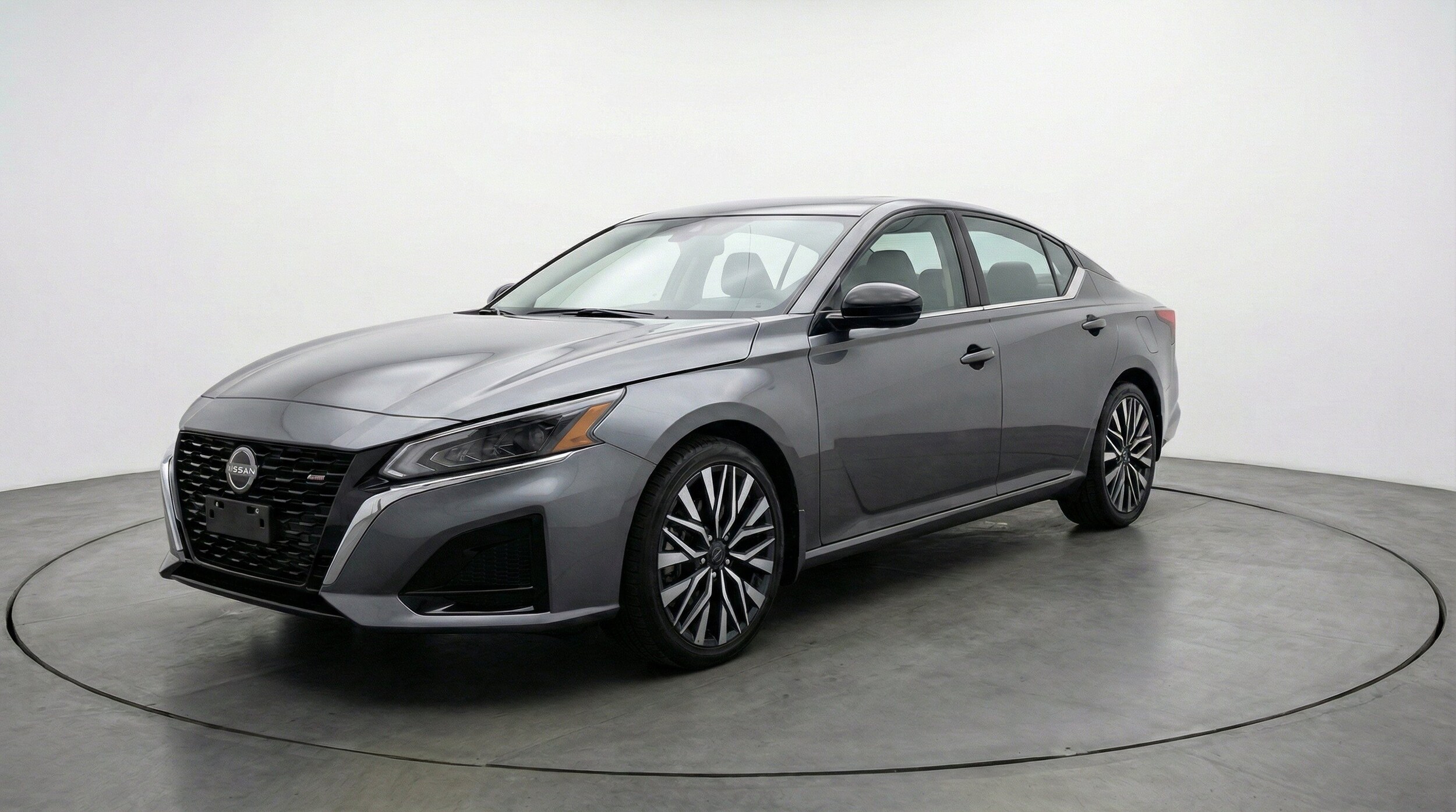 Thumbnail: 2025 Nissan Altima - 3