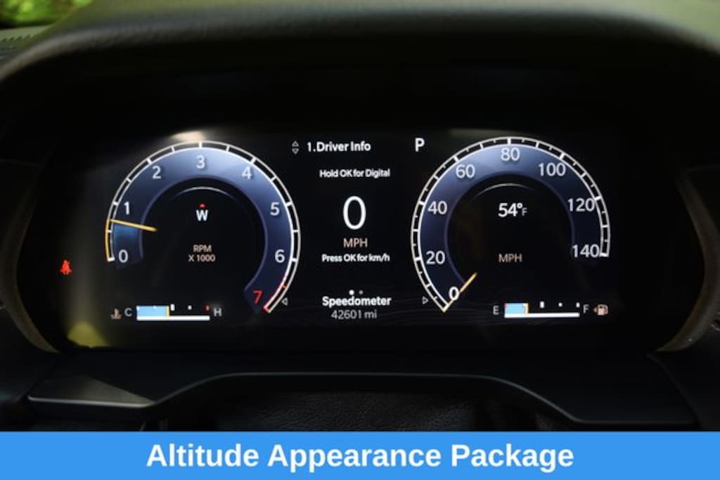 Used 2023 Jeep Grand Cherokee L Laredo SUV