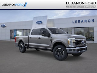 2025 Ford F-350 XLT Truck Crew Cab