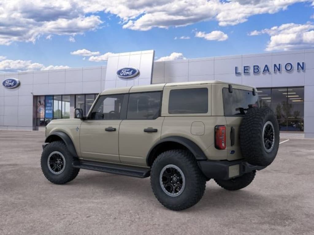 New 2026 Ford Bronco Outer Banks SUV