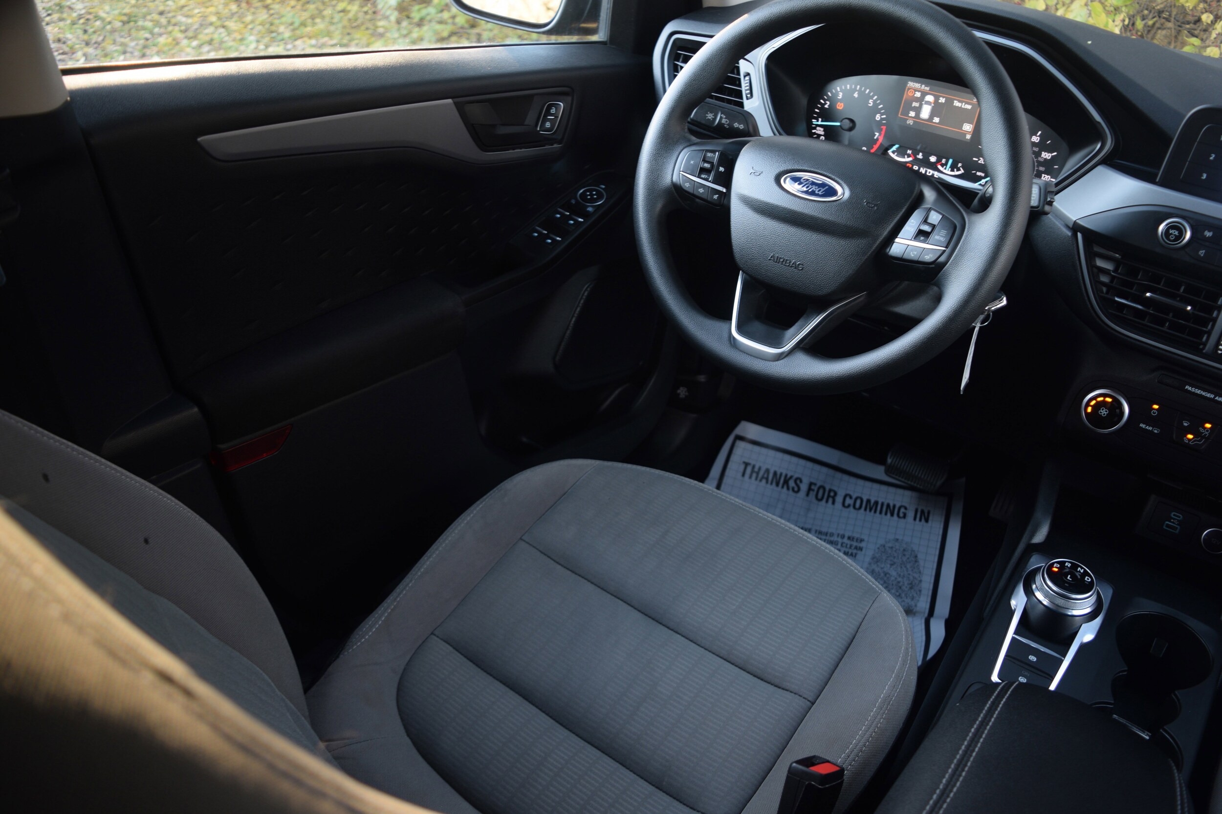 2020 Ford Escape S photo 2