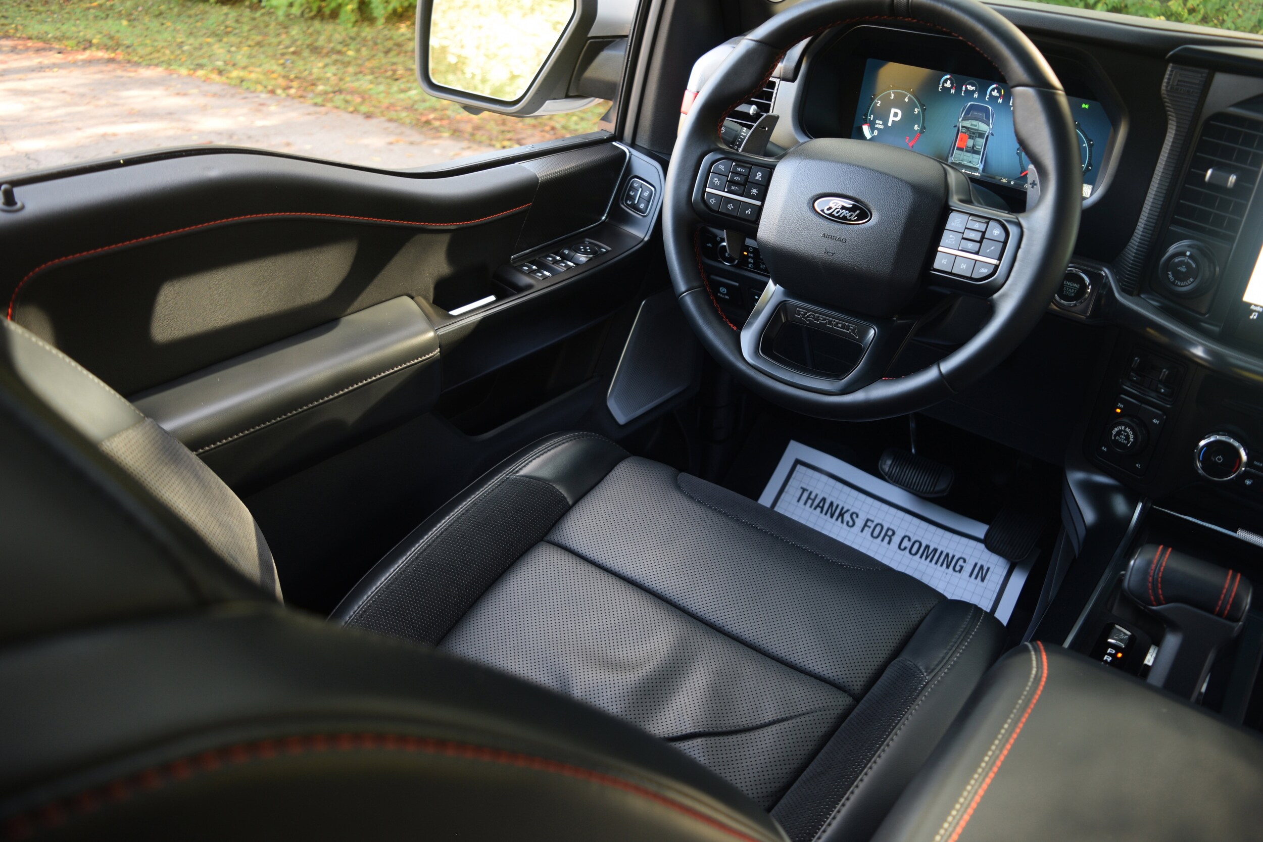 2024 Ford F-150 Raptor photo 2