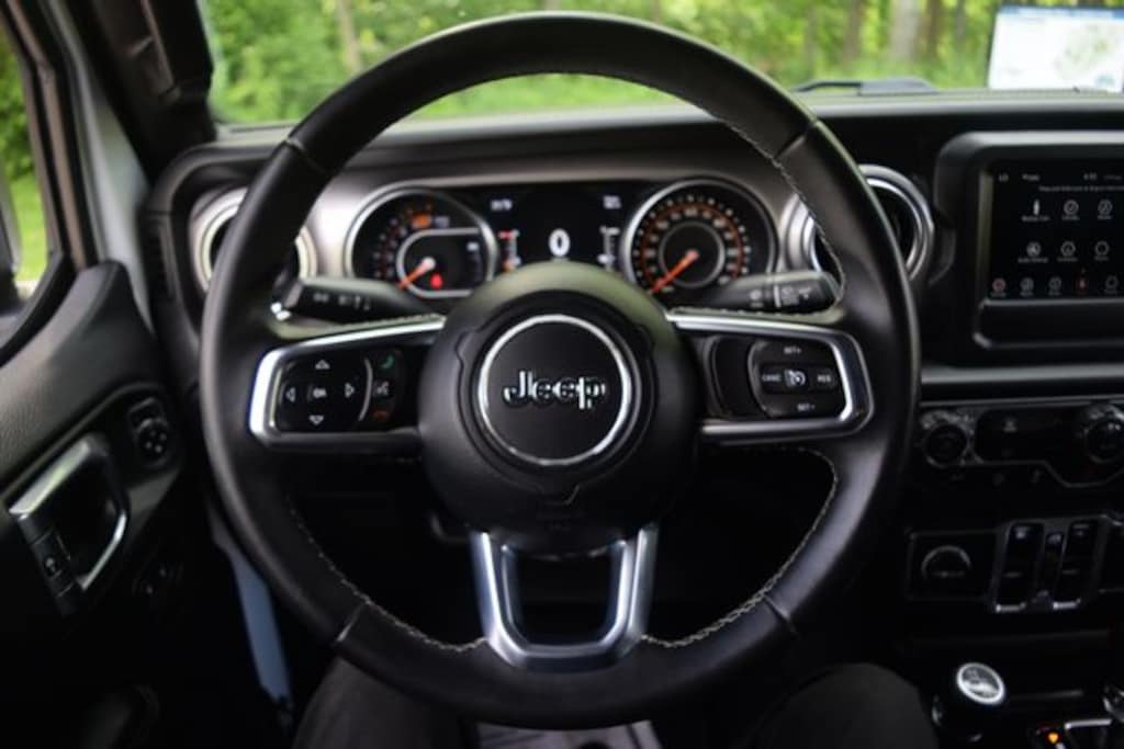 Used 2018 Jeep Wrangler Unlimited Sahara 4x4 SUV