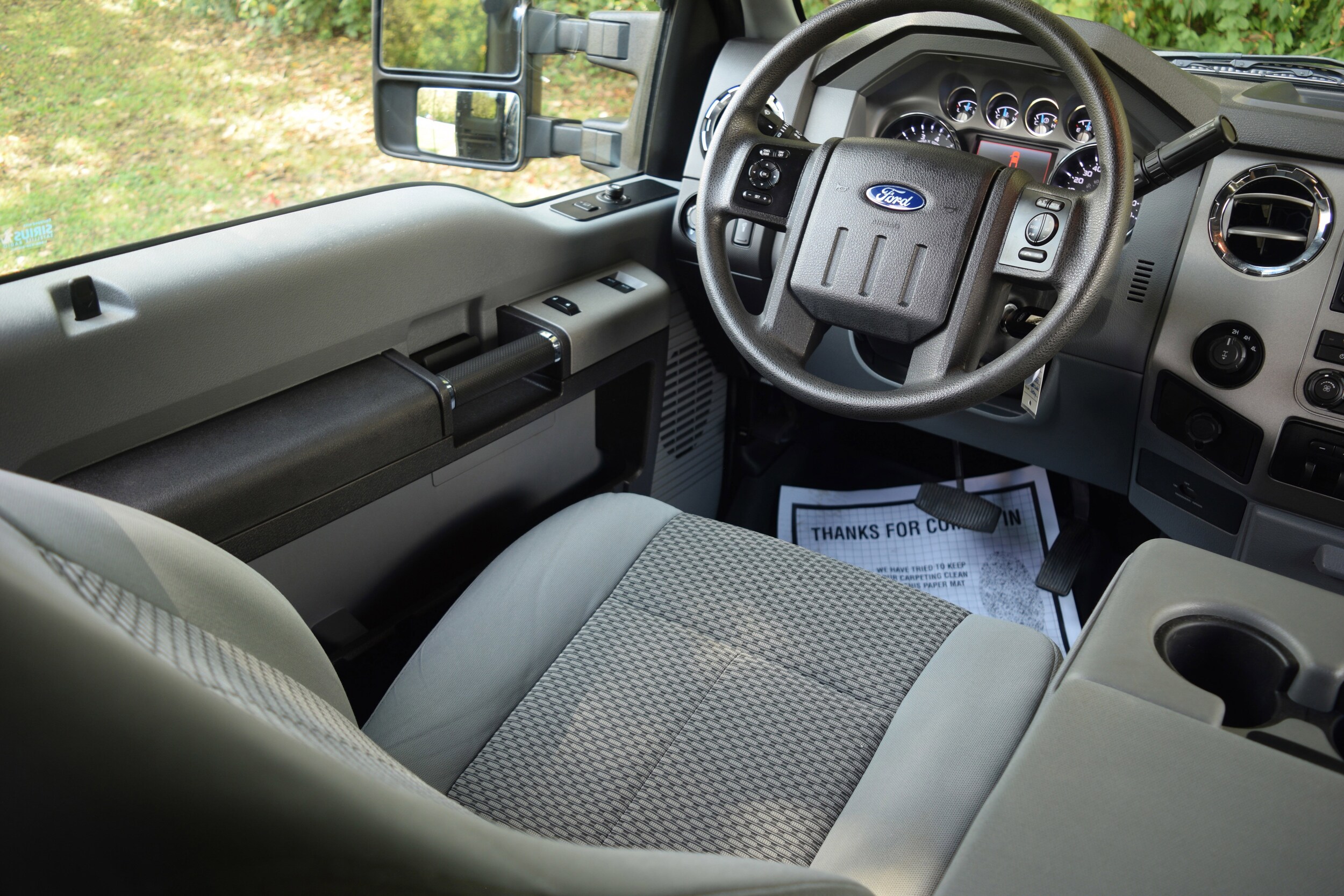 2016 Ford F-250 XLT photo 2
