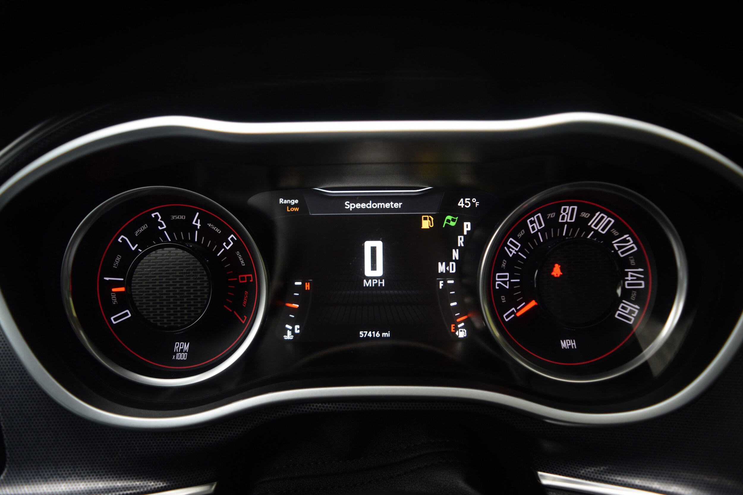 2016 Dodge Challenger R/T Plus photo 3