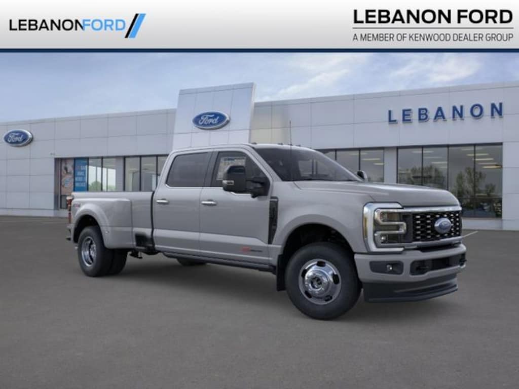 New 2026 Ford F-350SD Platinum Truck Crew Cab