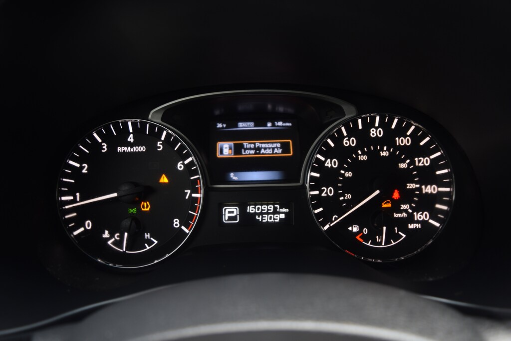 Used 2015 Nissan Pathfinder SL SUV