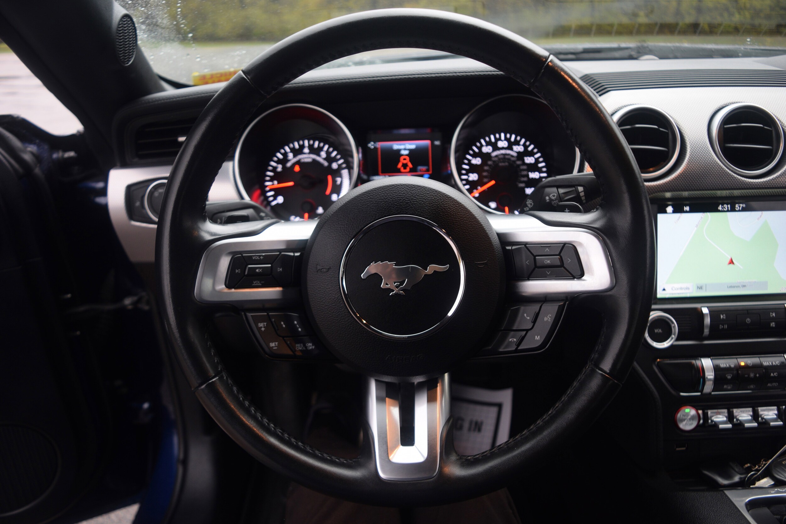 2019 Ford Mustang EcoBoost photo 4