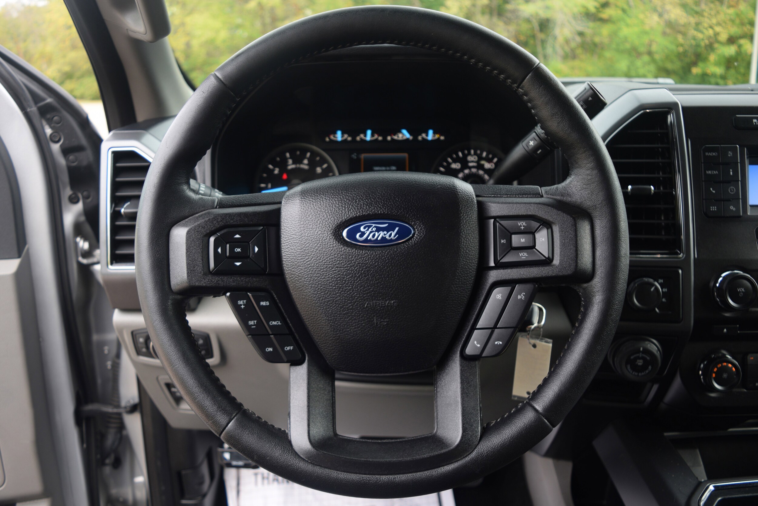 2018 Ford F-150 XLT photo 4