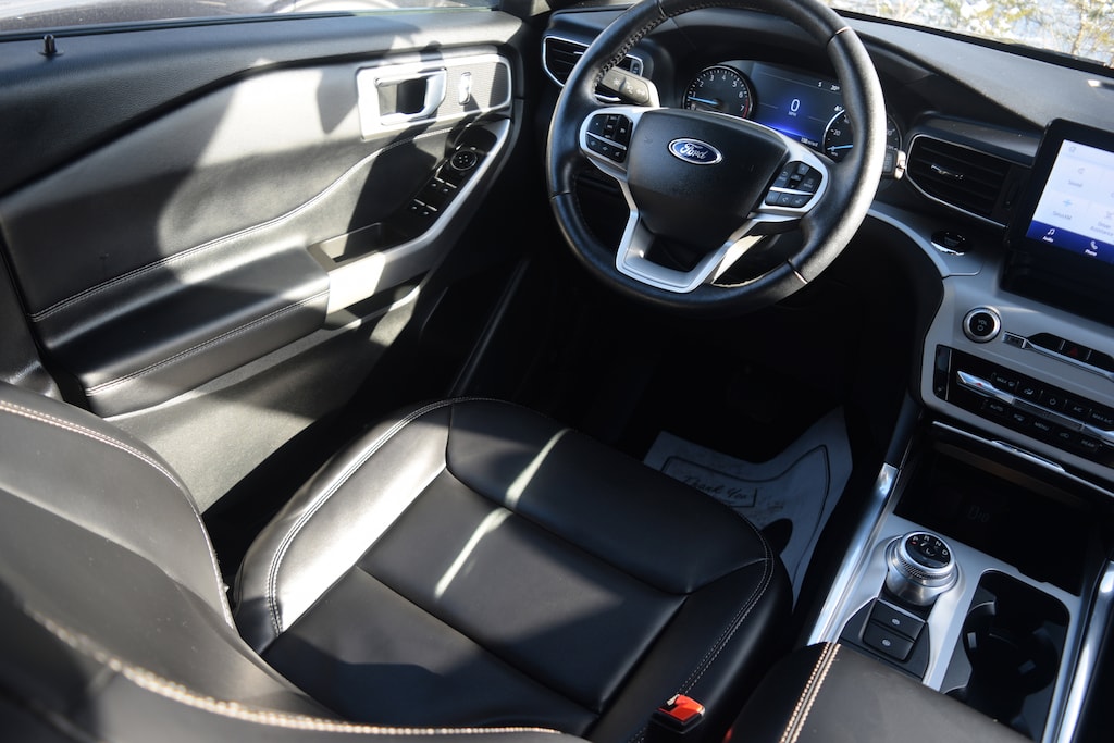 Used 2023 Ford Explorer XLT SUV