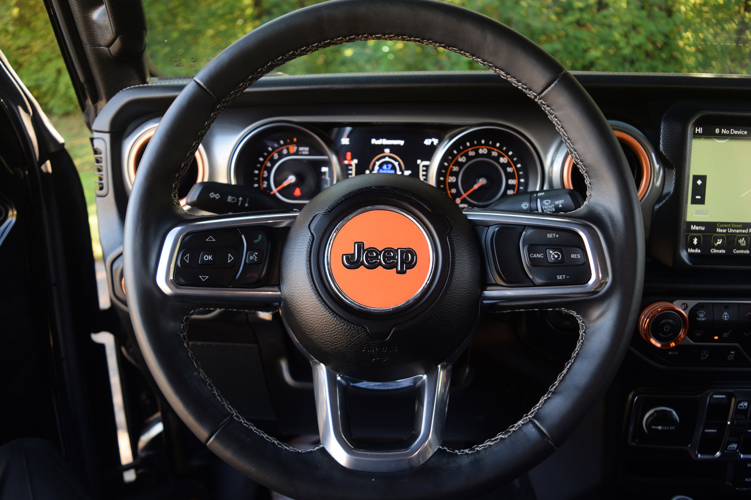 2022 Jeep Wrangler Unlimited Sahara photo 4
