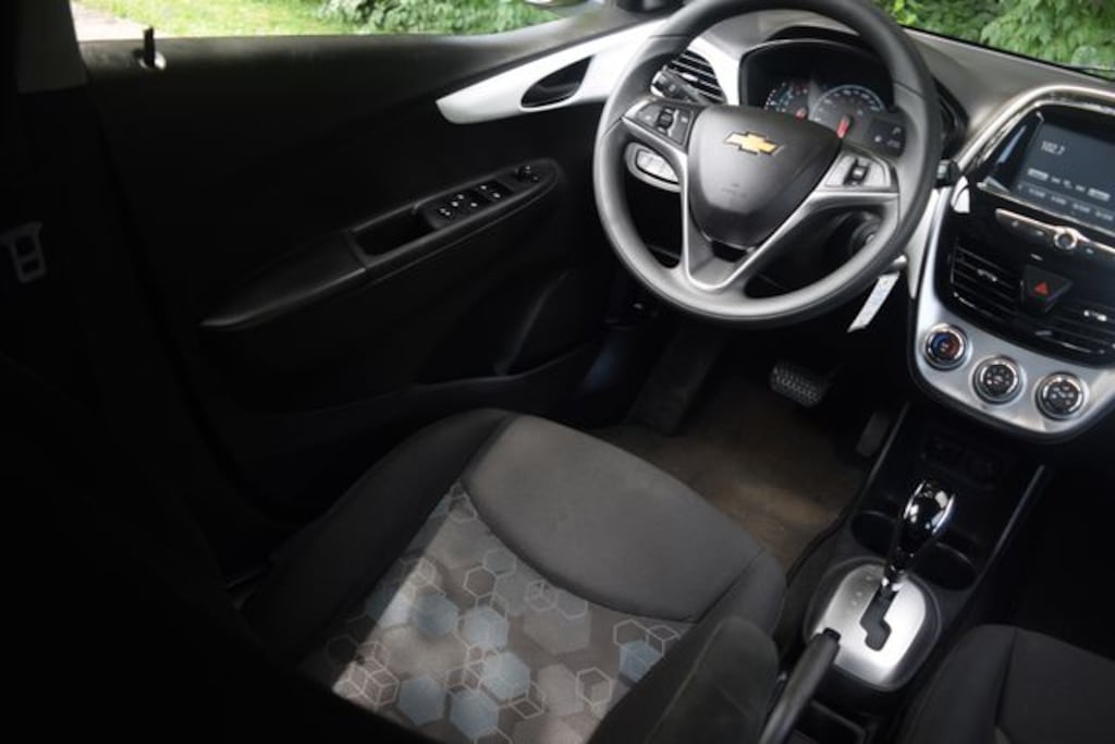 Used 2016 Chevrolet Spark LT w/1LT CVT Hatchback