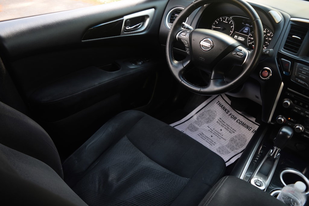 Used 2015 Nissan Pathfinder SV SUV