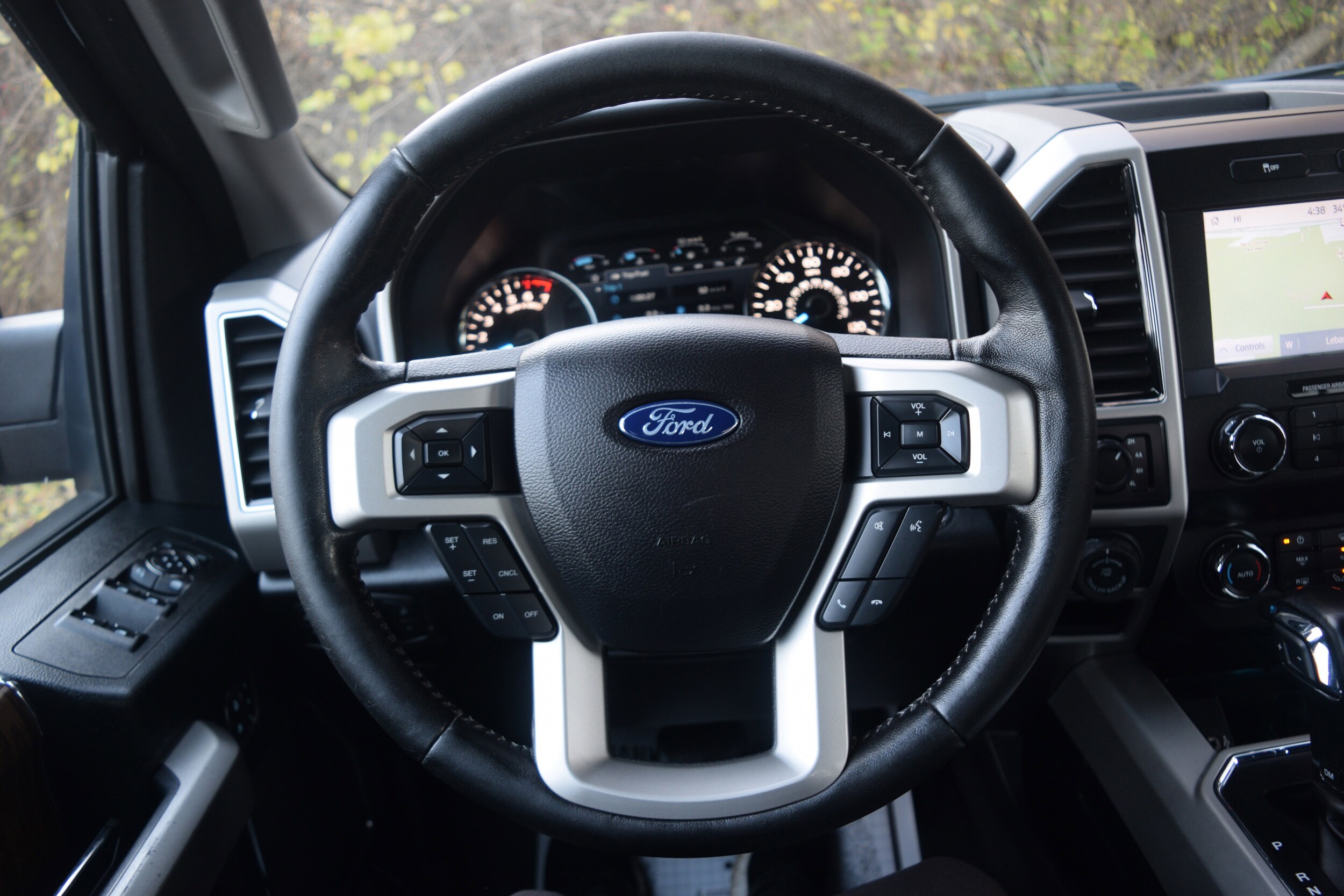 2019 Ford F-150 Lariat photo 4