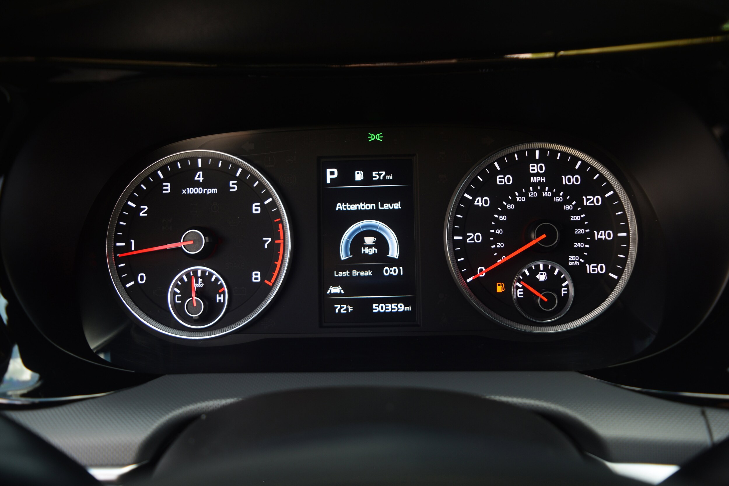 2024 Kia K5 GT-Line photo 3