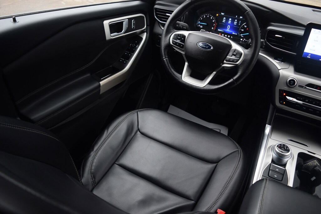 Used 2022 Ford Explorer XLT SUV