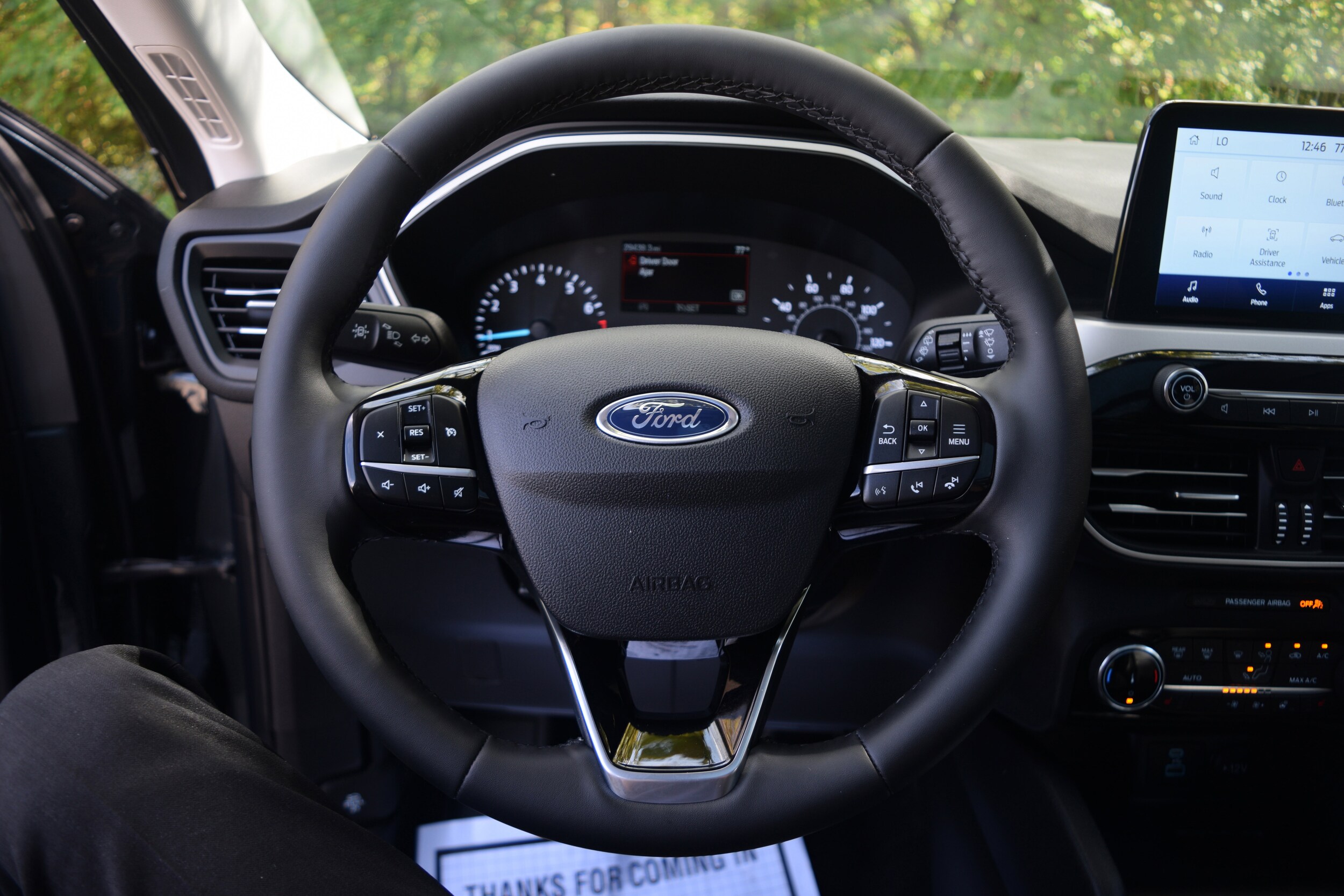 2022 Ford Escape SEL photo 4