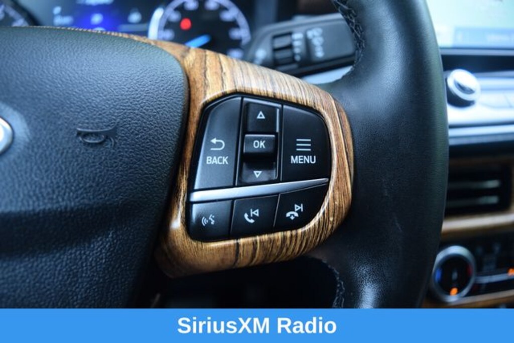 Used 2024 Ford Maverick Lariat Truck SuperCrew