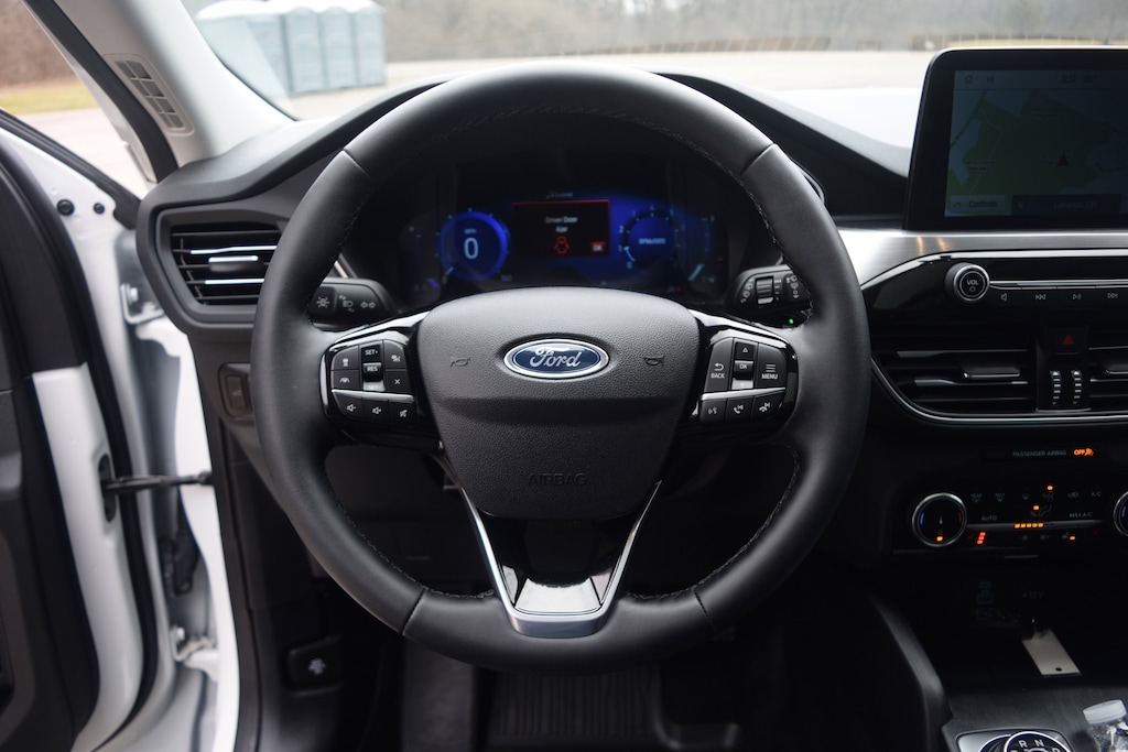 Used 2022 Ford Escape Titanium SUV