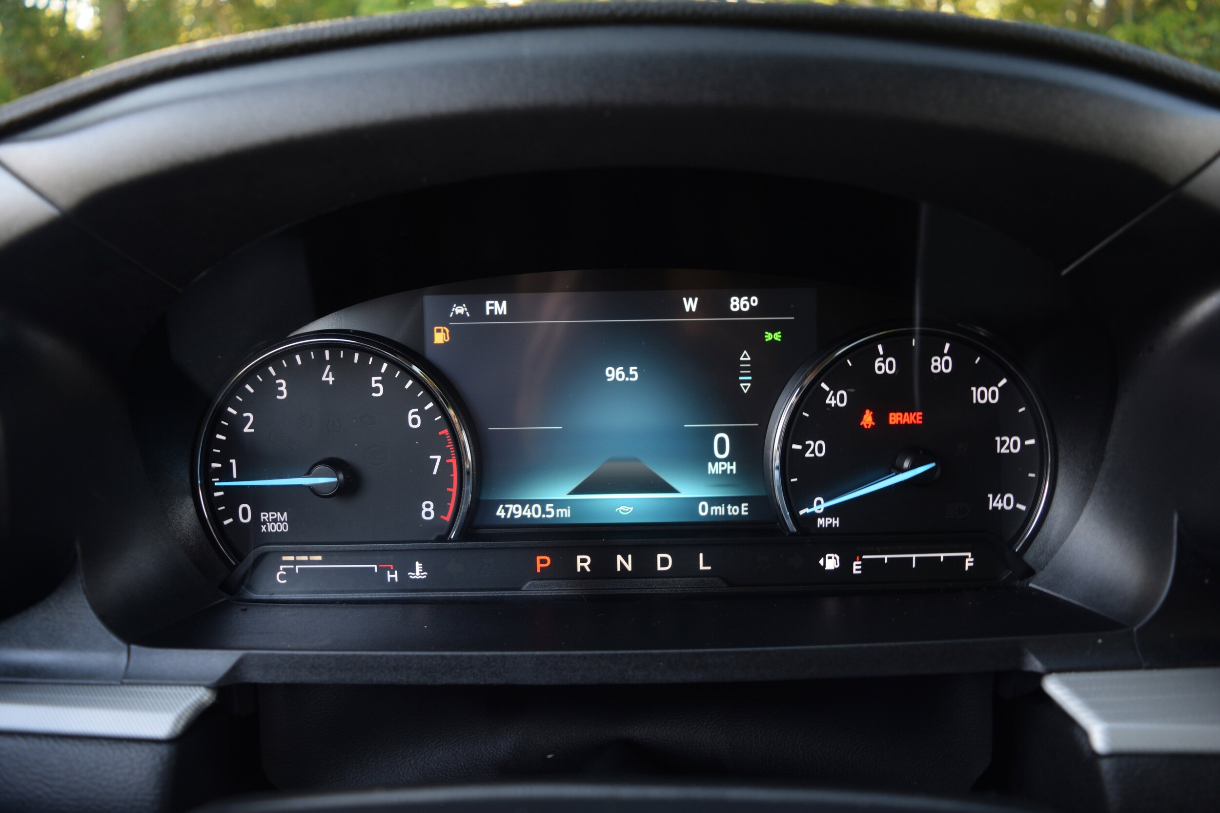 2023 Ford Explorer XLT photo 2