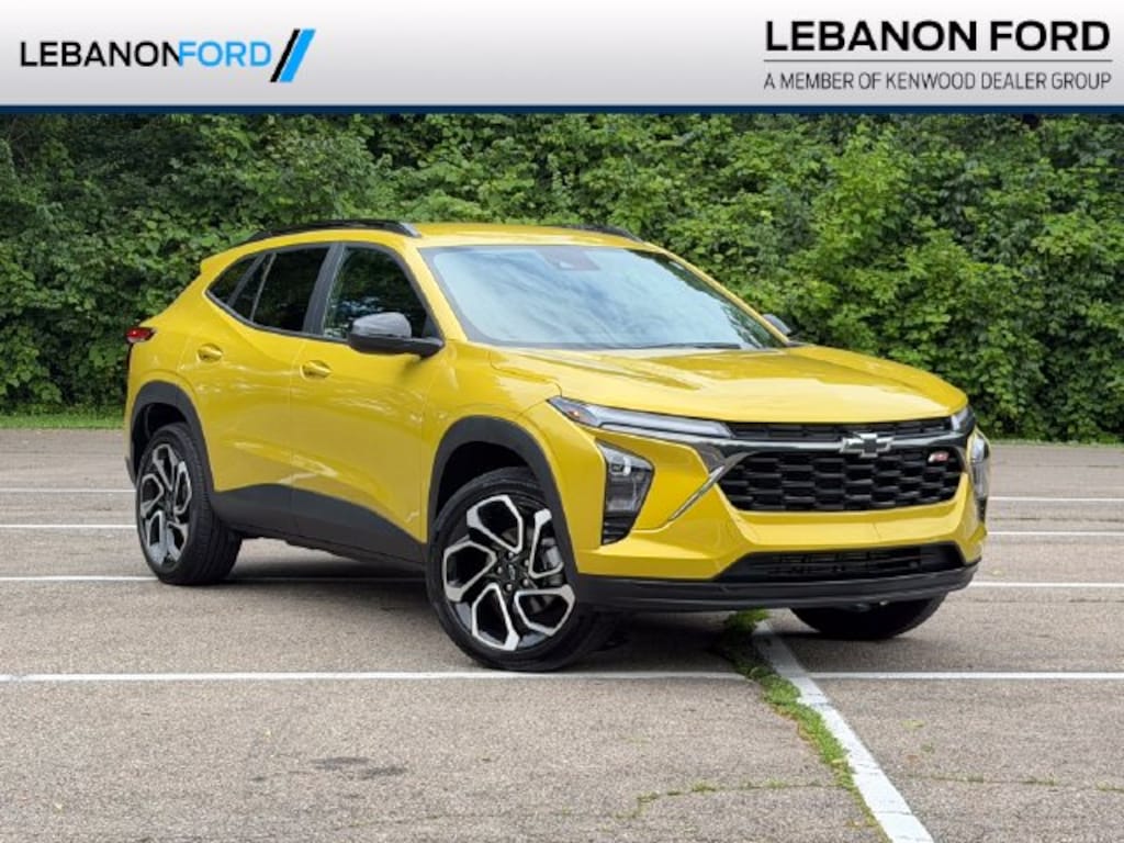 Used 2025 Chevrolet Trax 2RS SUV