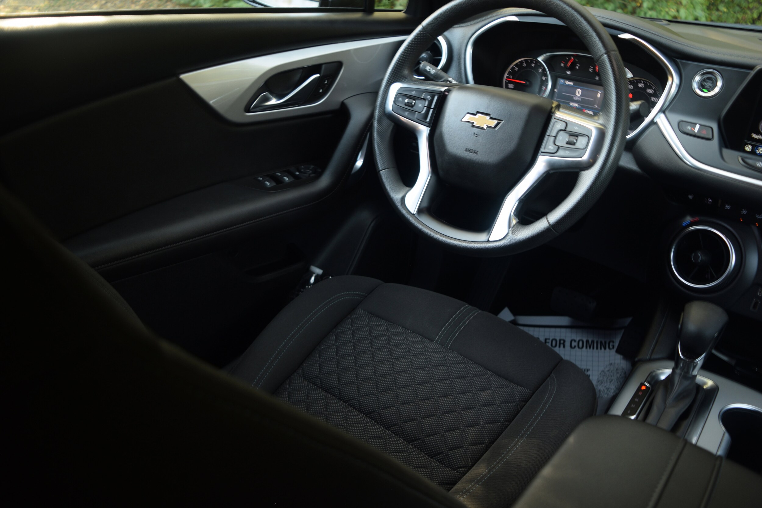2021 Chevrolet Blazer 2LT photo 2