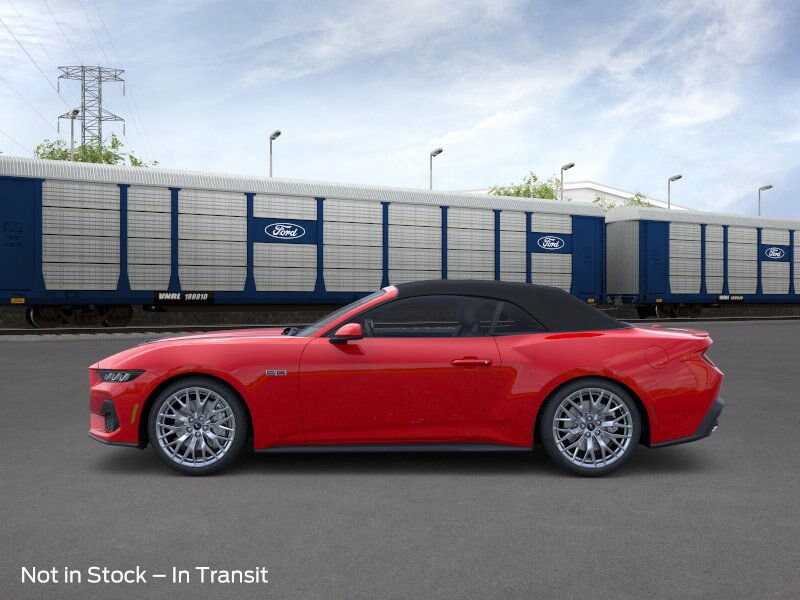 2025 Ford Mustang GT Premium Convertible photo 4