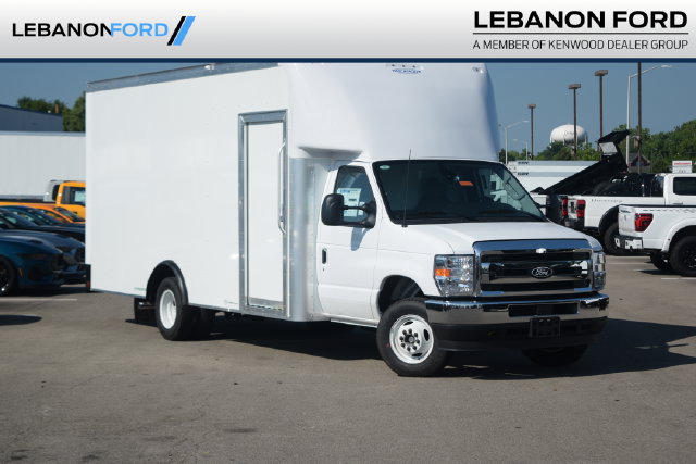  Ford E-450SD