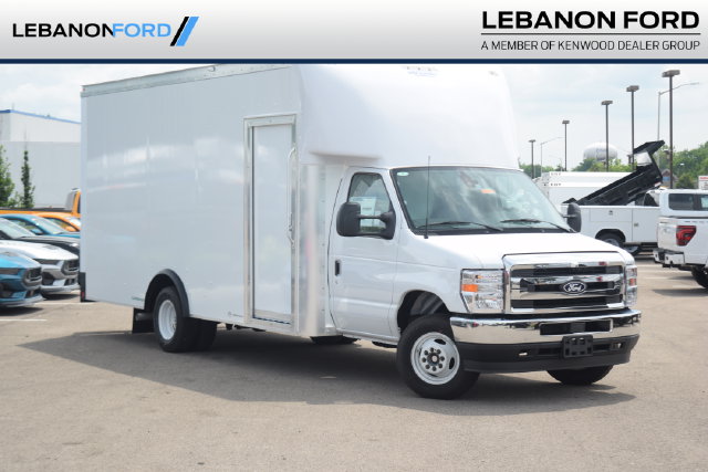  Ford E-450SD