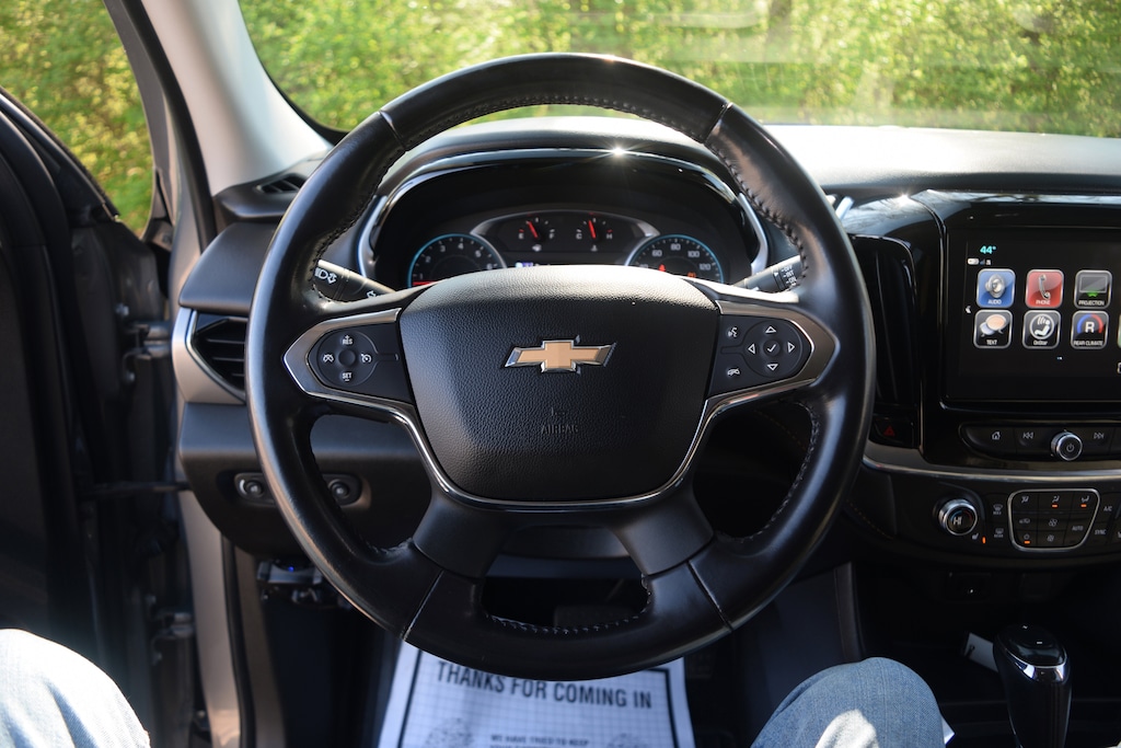 Used 2019 Chevrolet Traverse LT Cloth w/1LT SUV