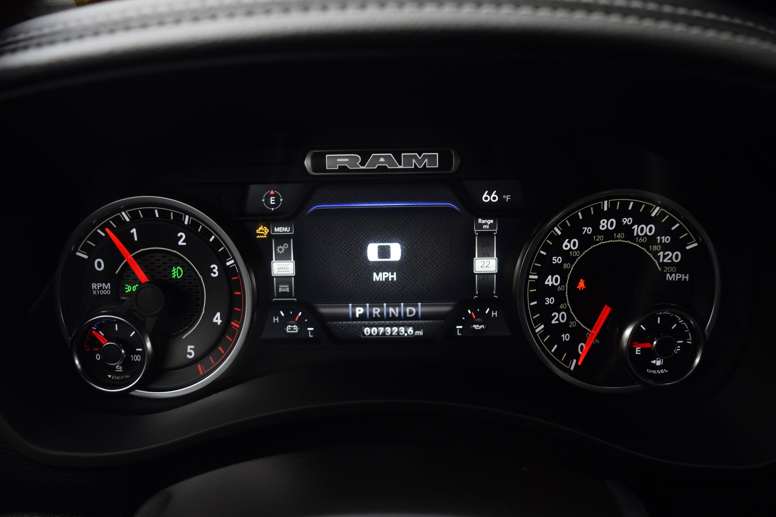 2024 Ram 2500 Laramie photo 3