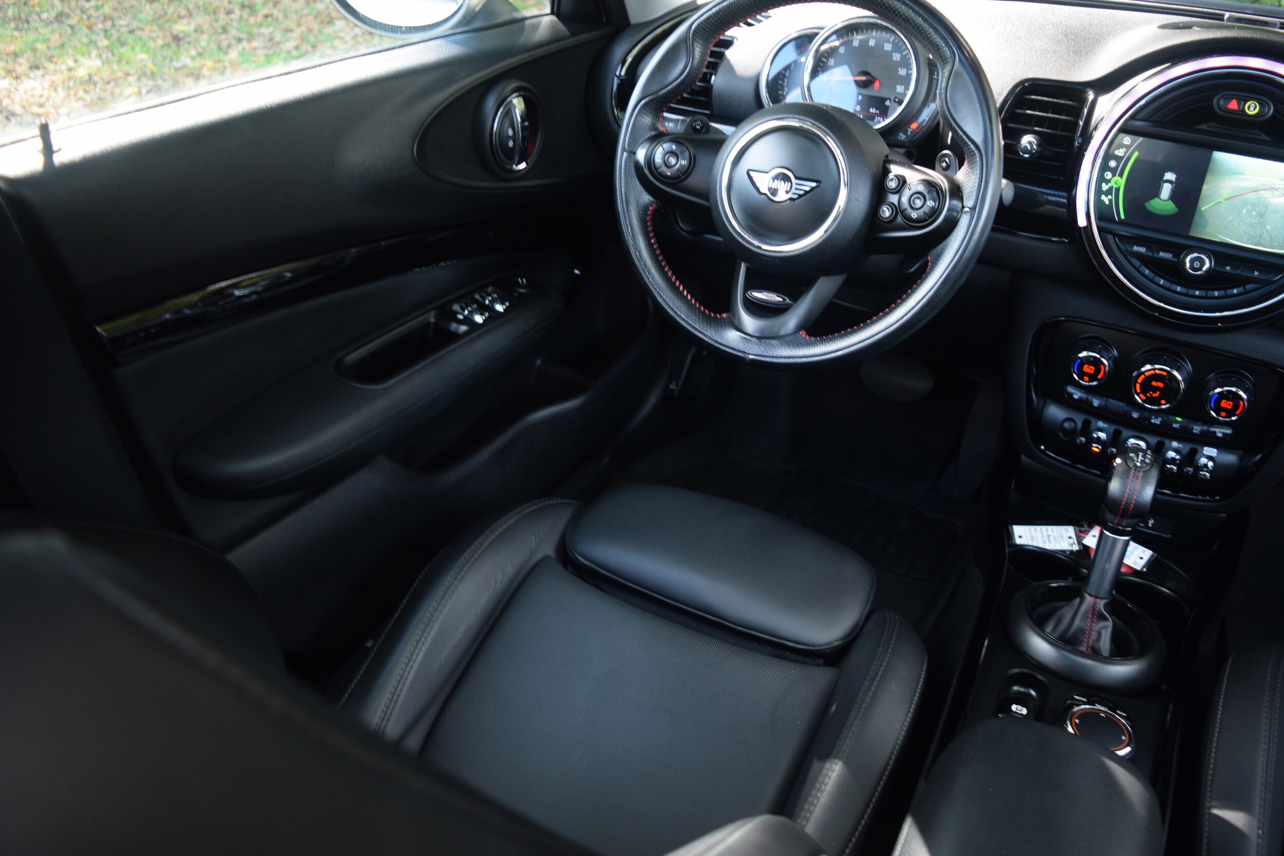 2019 Mini Clubman Base S photo 2