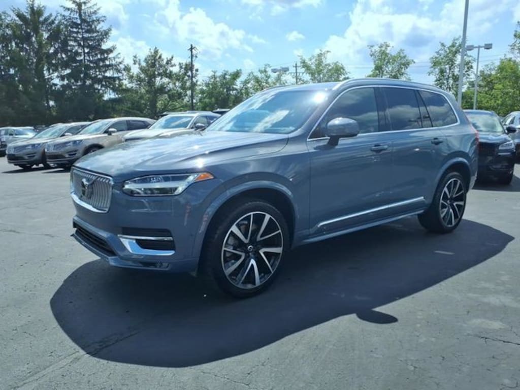Used 2023 Volvo XC90 B5 AWD Plus SUV