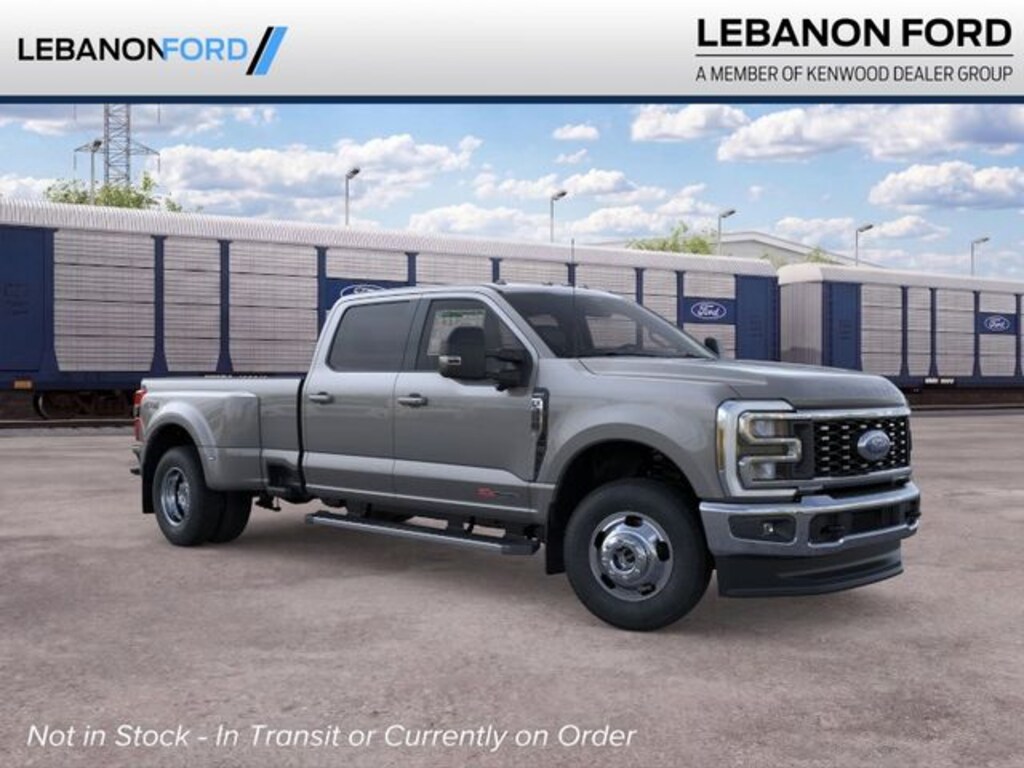 New 2026 Ford F-350SD Lariat Truck Crew Cab